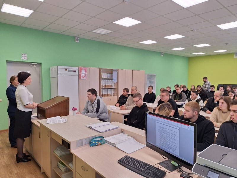 В Ракитянском районе 10 студентов техникума заключили социальный контракт по направлению «Поиск работы» с начала года