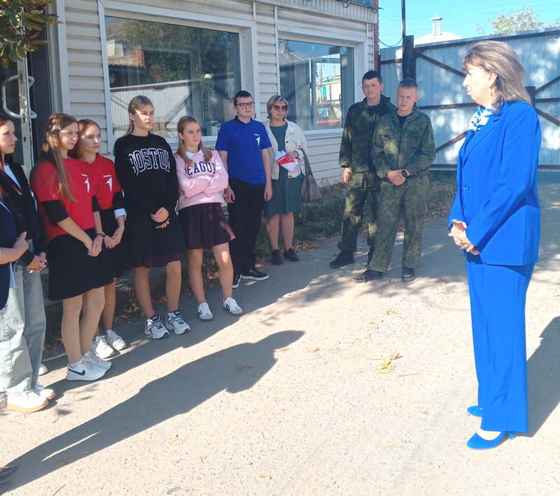 Школьники Красногвардейского района посетили консервный завод