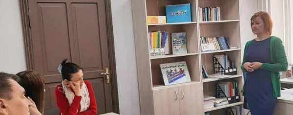 Специалисты службы занятости помогают решать задачи трудоустройства