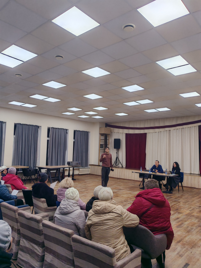 Более 30 граждан, проживающих в пункте временного размещения, проконсультировали о возможностях трудоустройства