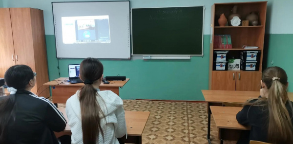 Октябрьский онлайн-марафон профориентации Ракитянского кадрового центра. Октябрьский онлайн-марафон профориентации Ракитянского кадрового центра.