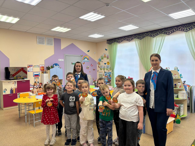  «Угадай профессию» 