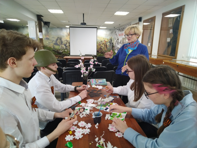 Символ весны и Победы