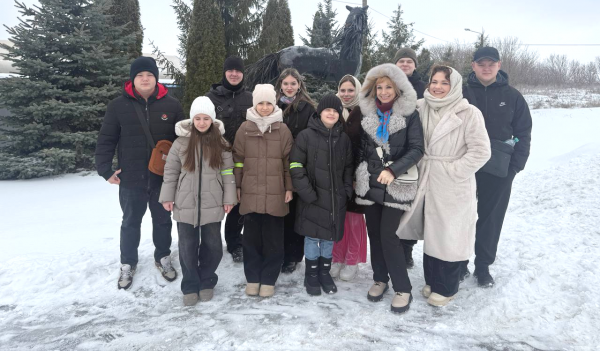 Кадровый центр пригласил школьников на профориентацию в конно-спортивный комплекс Кадровый центр пригласил школьников на профориентацию в конно-спортивный комплекс