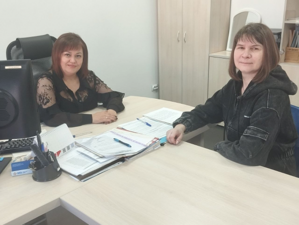 Грайворонский кадровый центр поможет клиентке начать разводить кур