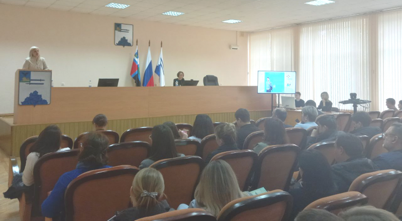 Яковлевских работодателей пригласили на разговор о мерах поддержки 