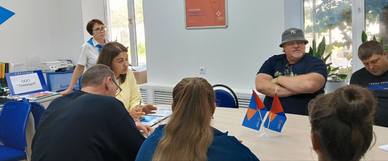 Пятеро шебекинцев получили шанс трудоустроиться после посещения ярмарки вакансий