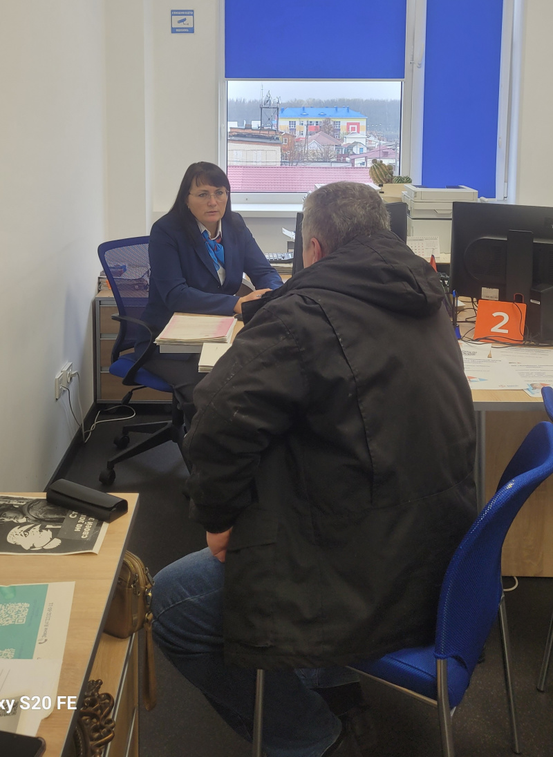 Начальник кадрового центра становится консультантом: личный опыт для повышения качества услуг