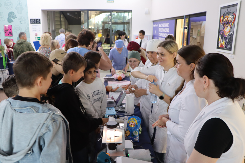 На трех площадках Федерального этапа Всероссийской ярмарки трудоустройства прошел Фестиваль профессий для молодежи нашего региона