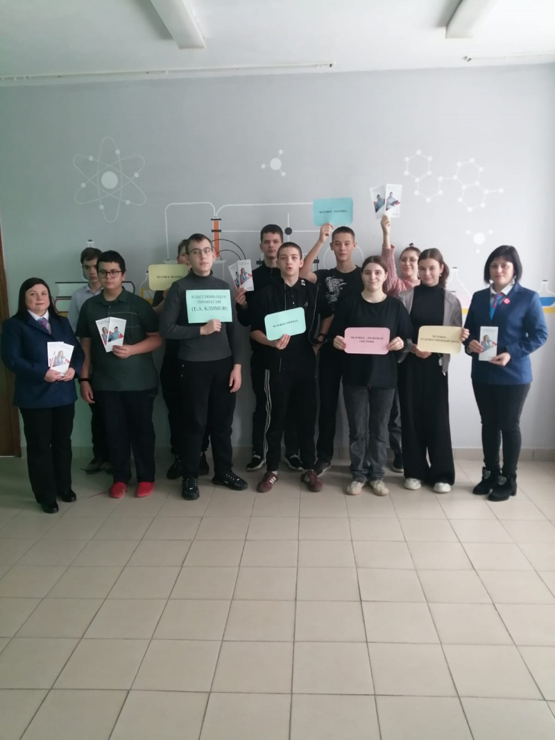 Новооскольский кадровый центр планирует трудоустроить 753 подростков в период летних каникул